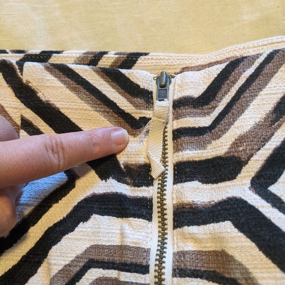 Loft pencil skirt - Picture 6 of 10